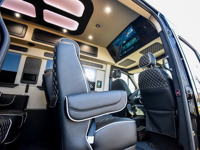 New 2024 Mercedes-Benz Sprinter 3500 image 5