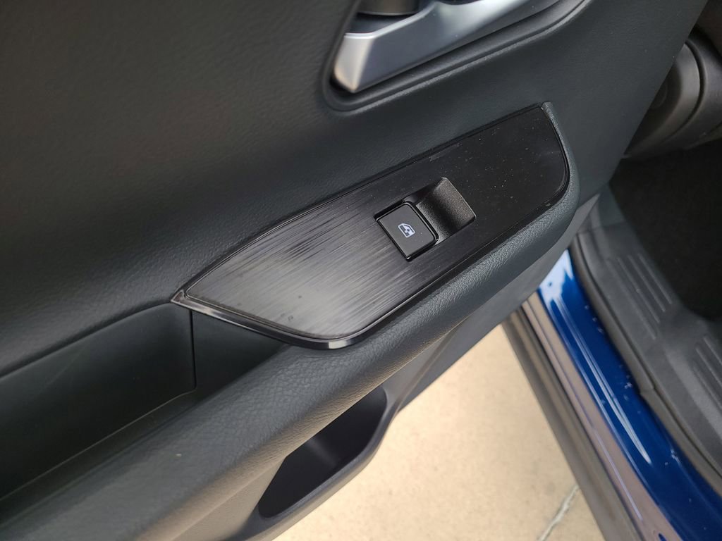 Certified 2026 Nissan Kicks SV image 13