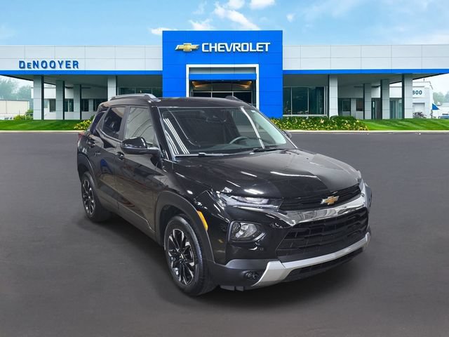 Used 2023 Chevrolet TrailBlazer LT w/ Convenience Package FWD image 7