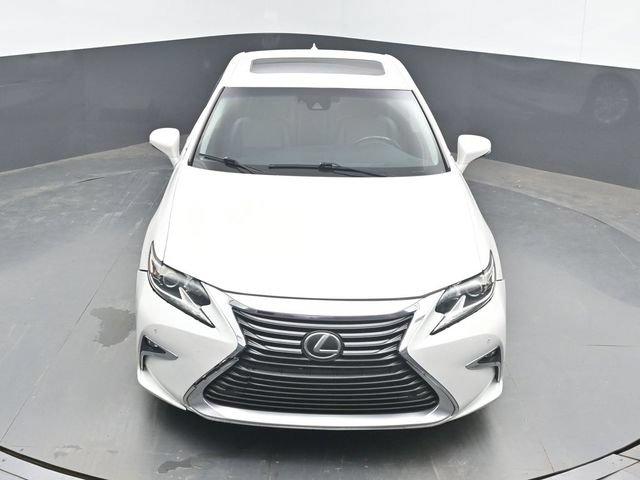 Used 2016 Lexus ES 350 w/ Premium Package w/Wood Trim FWD image 14