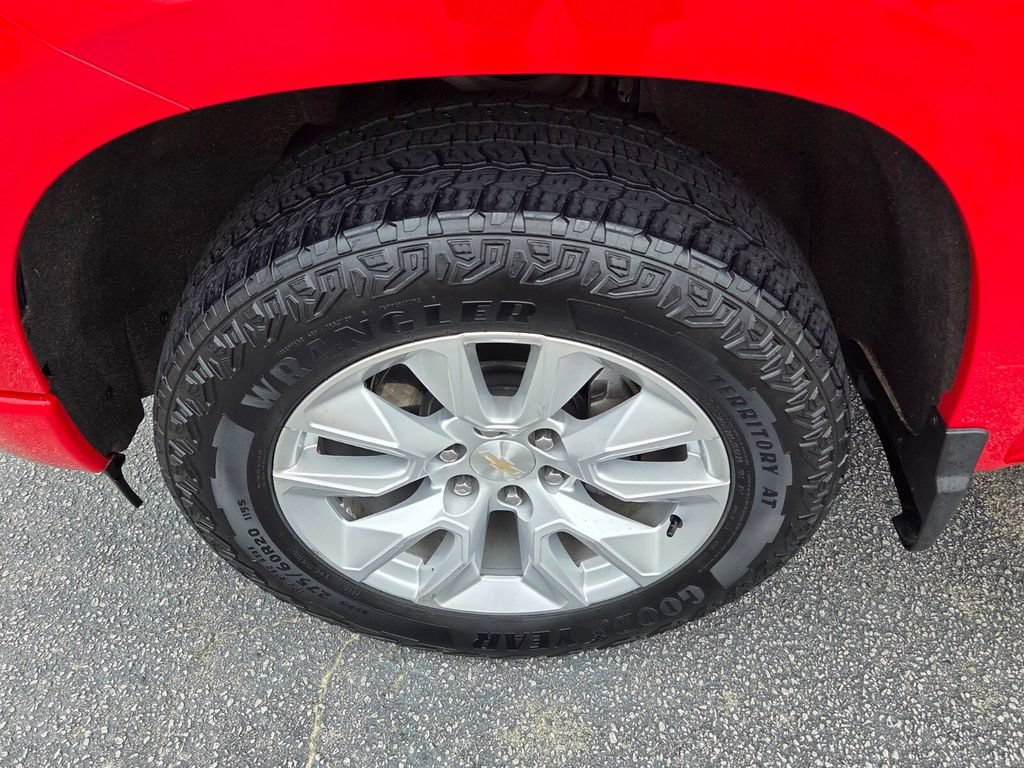 Certified 2022 Chevrolet Silverado 1500 Custom AWD/4WD image 18