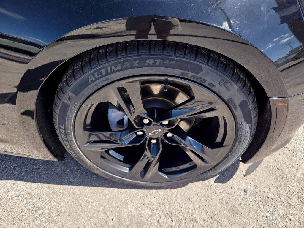 Used 2023 Chevrolet Camaro LT w/ RS Package RWD image 17