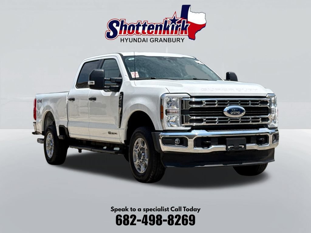 Used 2026 Ford F250 XLT AWD/4WD image 3
