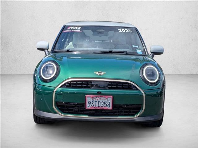 Used 2025 MINI Cooper 2-Door Hardtop FWD image 2