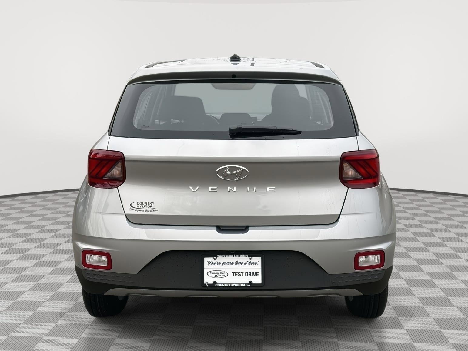 Used 2026 Hyundai Venue SE FWD image 6