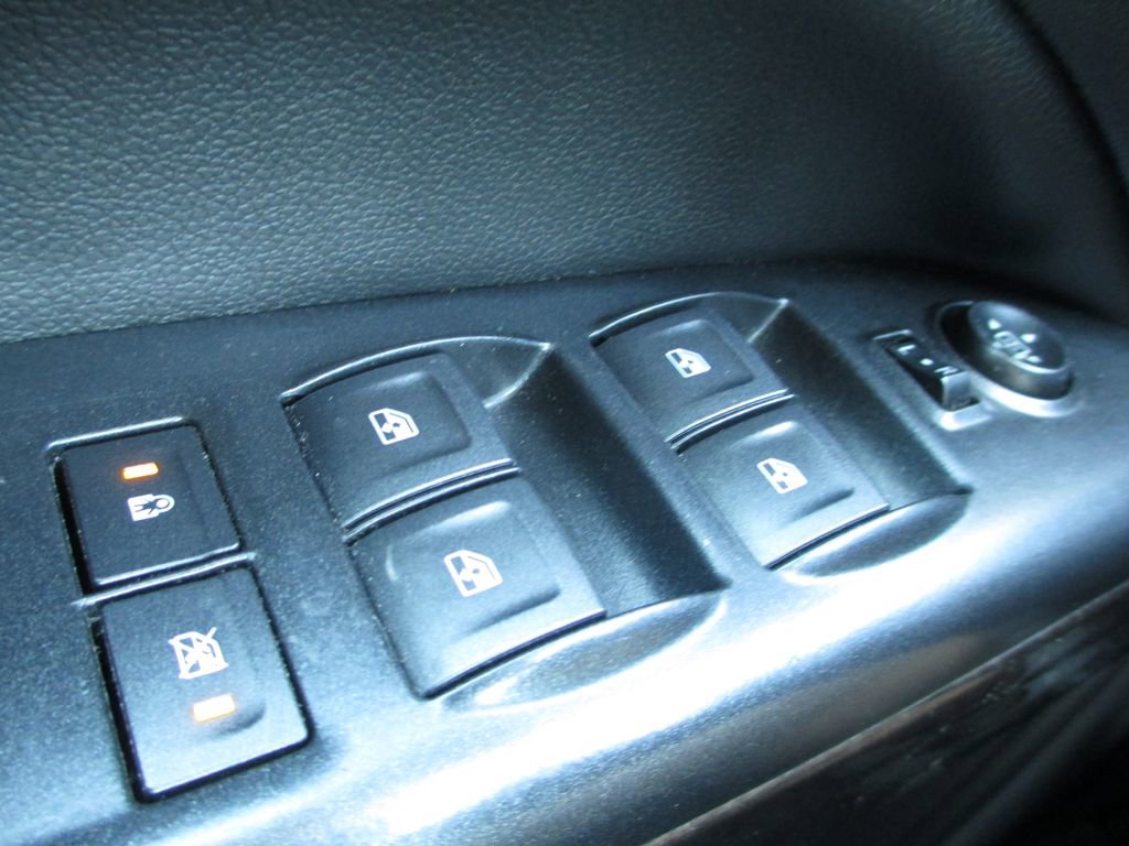 Used 2020 GMC Canyon SLE w/ Elevation Edition image 26