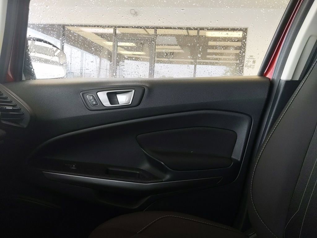Used 2020 Ford EcoSport SE AWD/4WD image 24