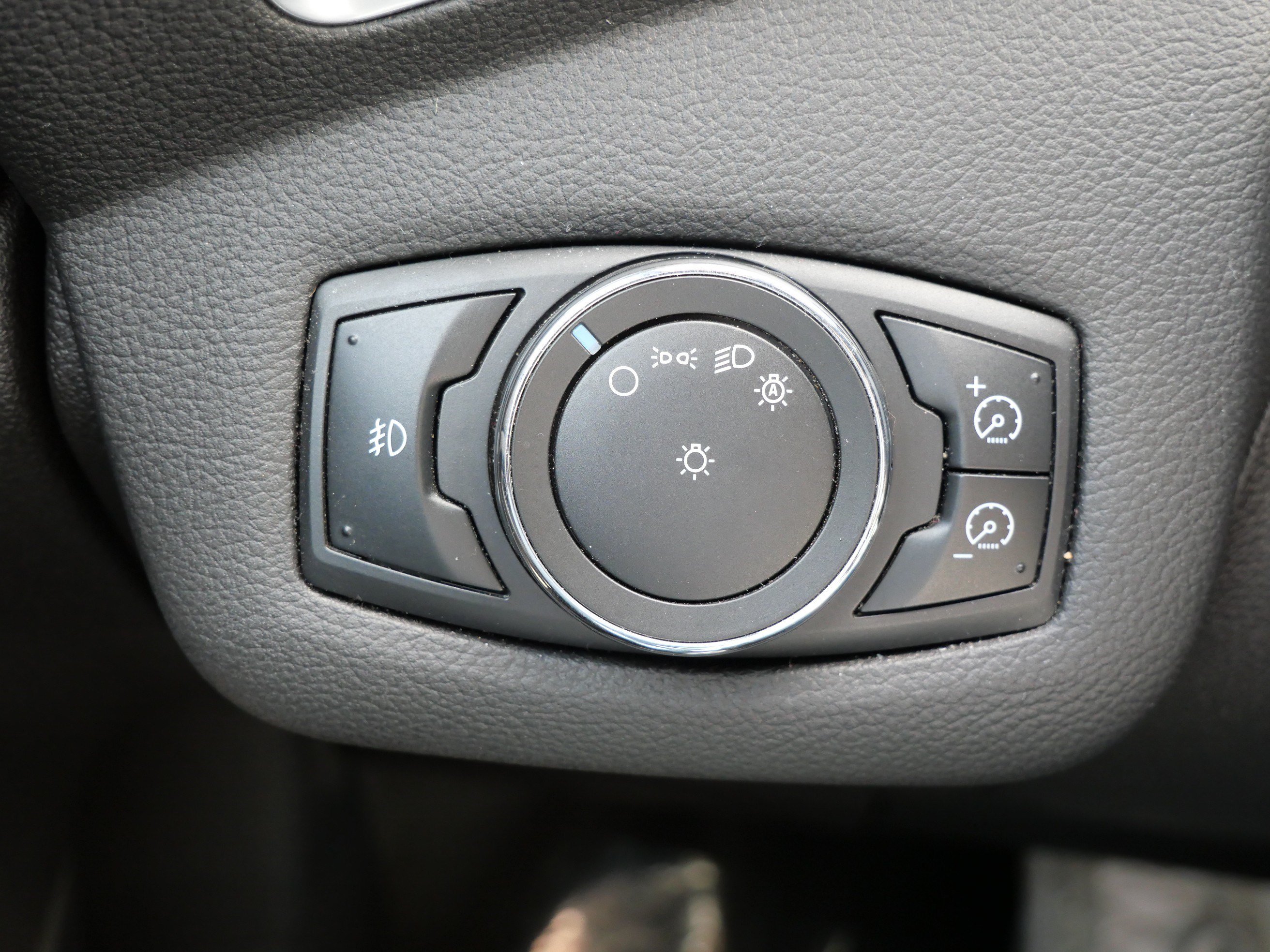 Used 2013 Ford Escape Titanium w/ Parking Technology Pkg AWD/4WD image 26