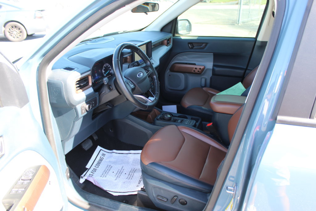 Used 2022 Ford Maverick Lariat w/ Lariat Luxury Package FWD image 10
