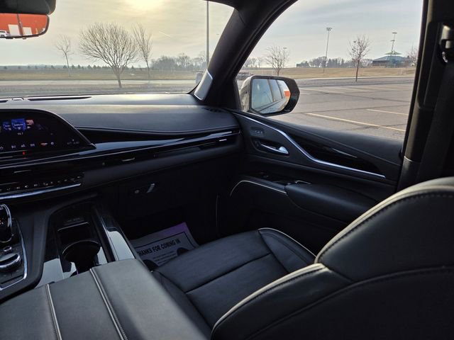 Used 2023 Cadillac Escalade ESV Sport w/ Touring Package AWD/4WD image 63