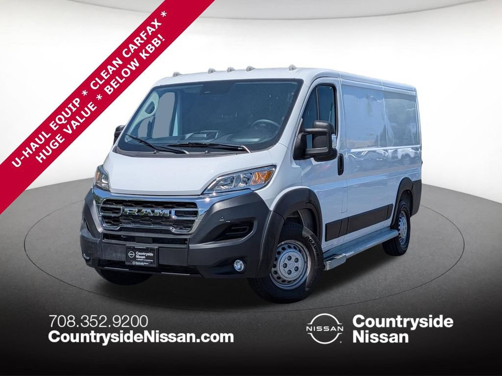 Used 2025 RAM ProMaster 2500 w/ U-Haul Equipment Group FWD image 1