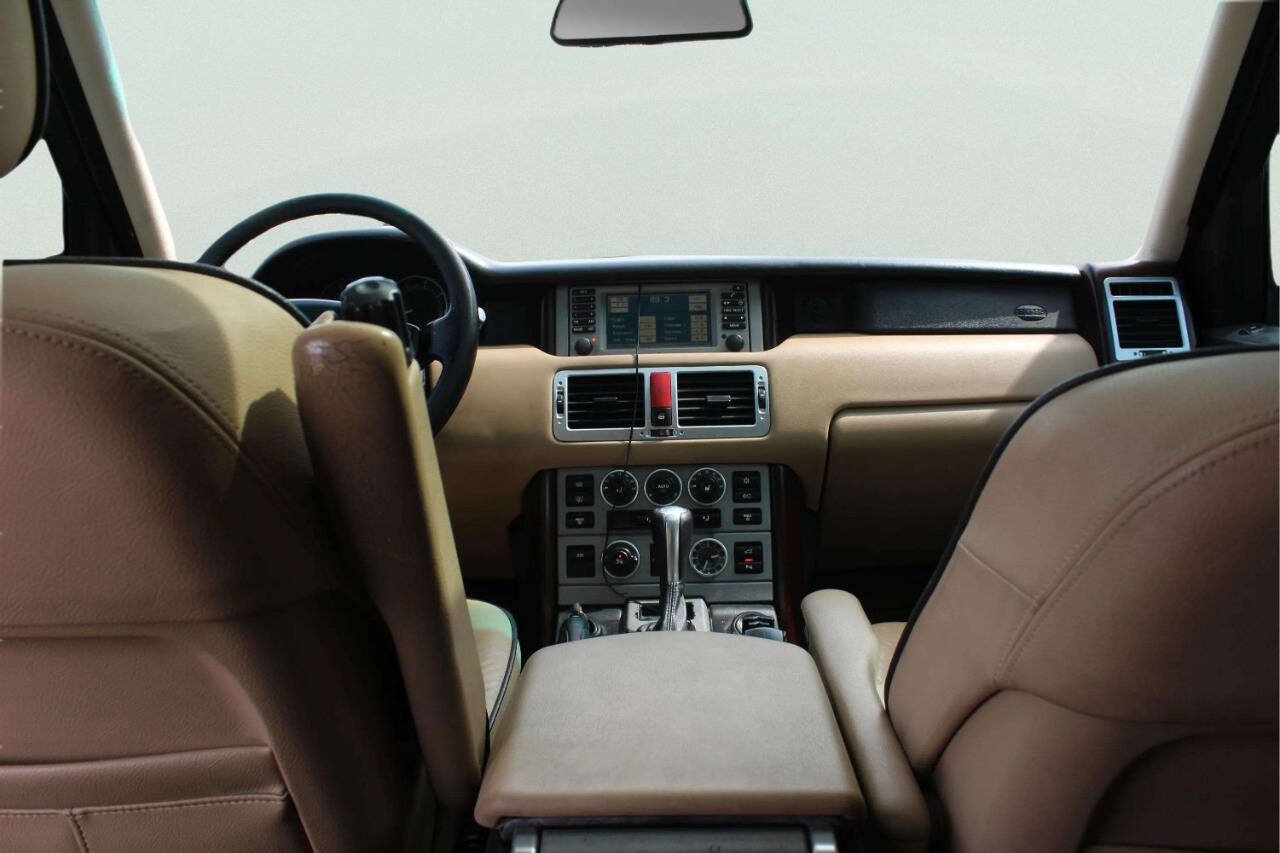 Used 2004 Land Rover Range Rover HSE AWD/4WD image 8