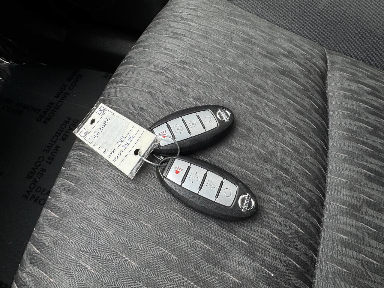 Used 2017 Nissan Rogue SV image 33