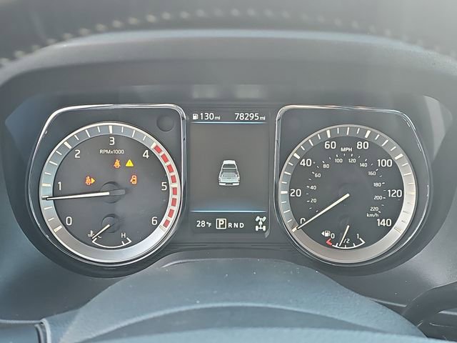 Used 2019 Nissan Titan PRO-4X w/ Pro-4x Convenience Package image 10