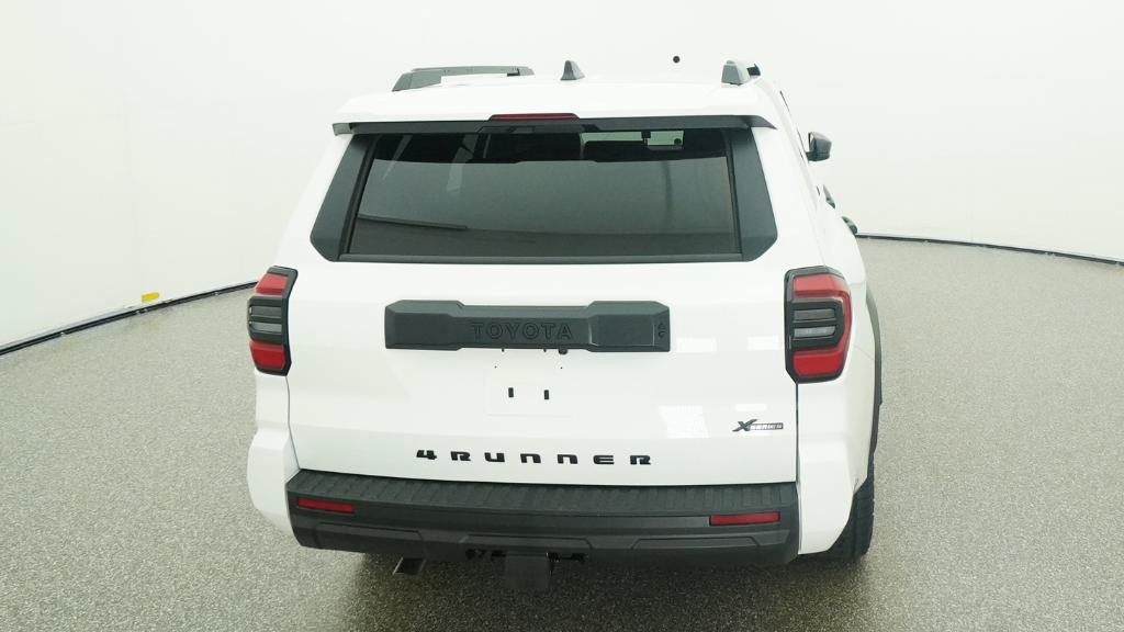 New 2026 Toyota 4Runner SR5 AWD/4WD image 10