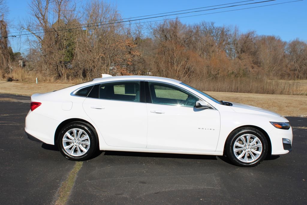 Used 2024 Chevrolet Malibu LT image 11