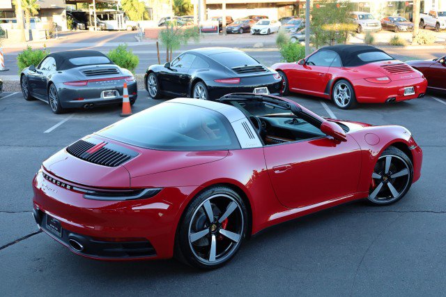 Used 2024 Porsche 911 Targa 4S image 18