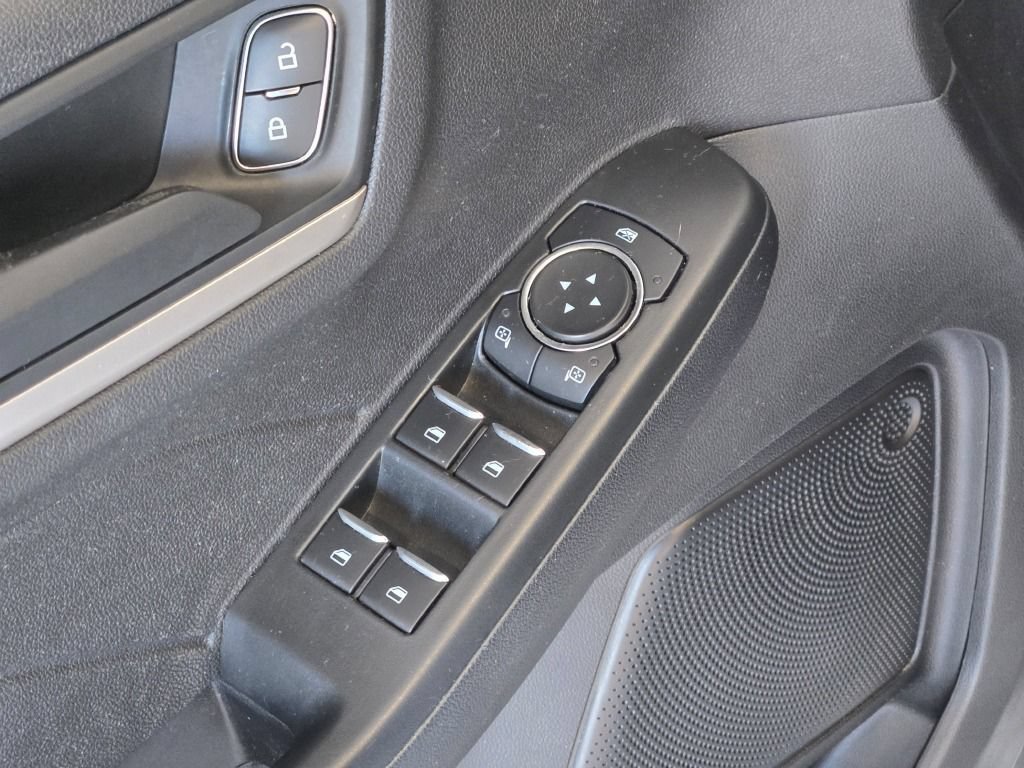 Used 2022 Ford Escape SE FWD image 19