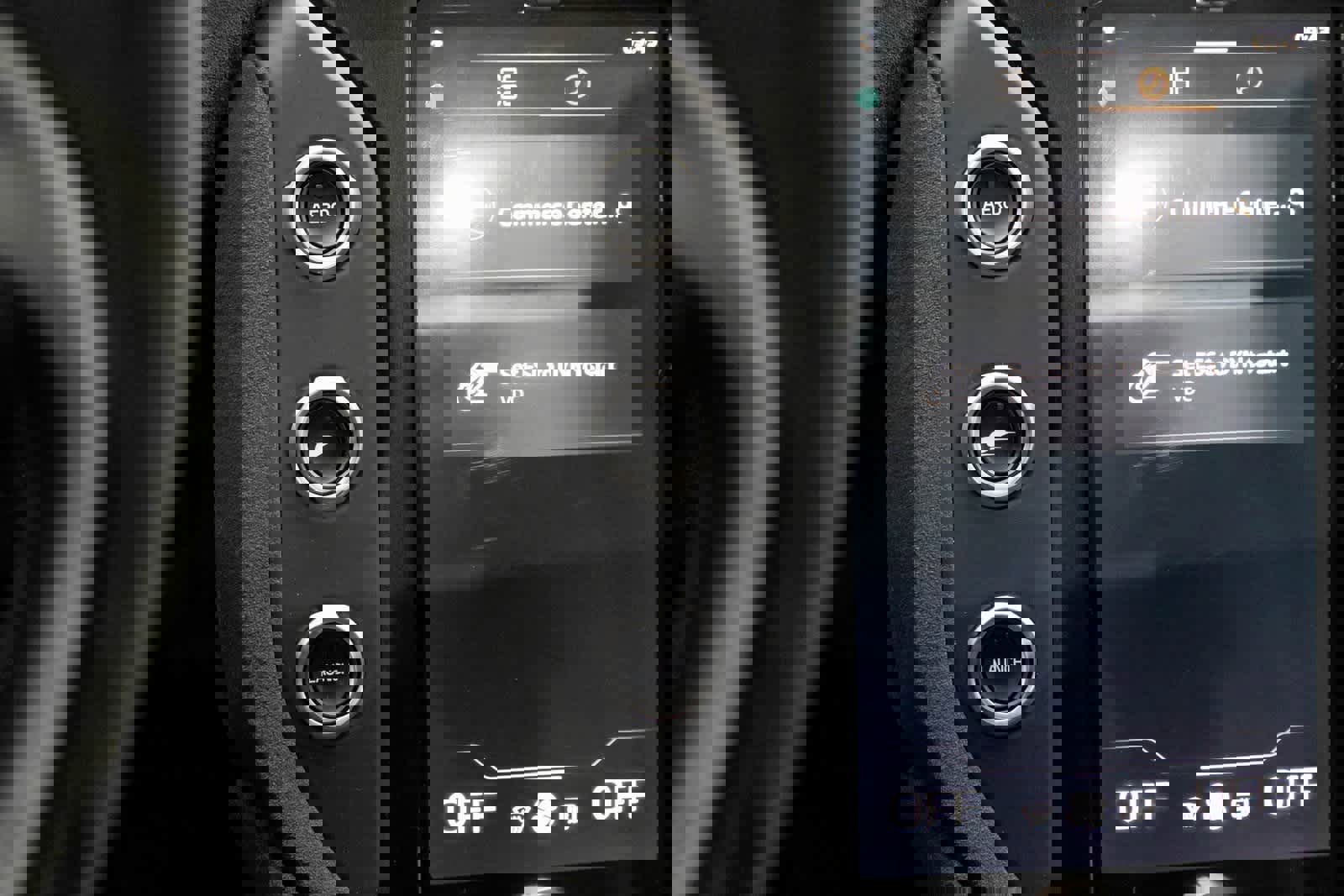 New 2025 McLaren 750S Spider image 25