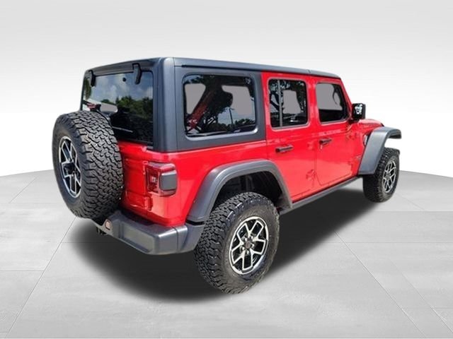 Used 2026 Jeep Wrangler Unlimited Rubicon AWD/4WD image 4