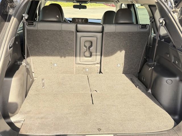 Used 2023 Mitsubishi Outlander SE image 32