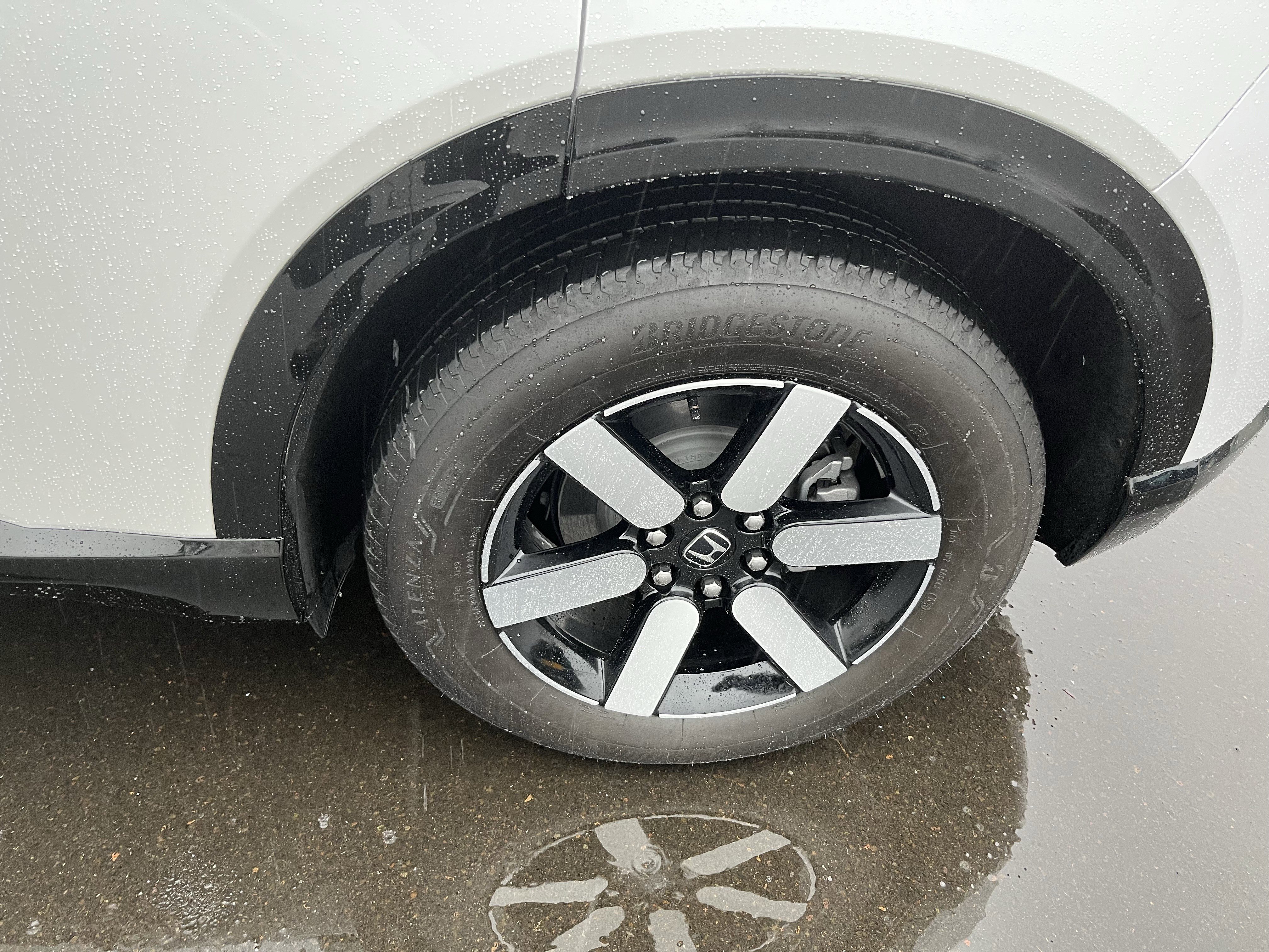 Certified 2024 Honda Prologue Touring image 25