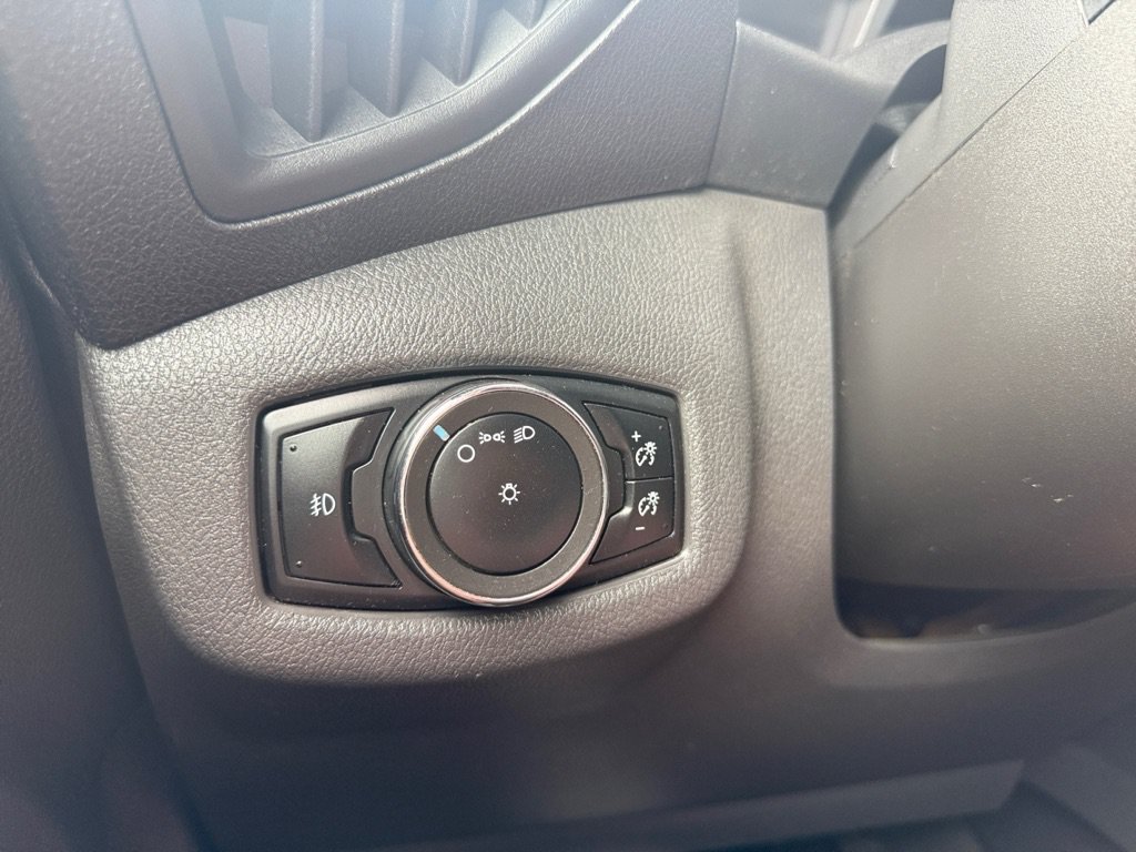 Used 2016 Ford Transit Connect XLT FWD image 24