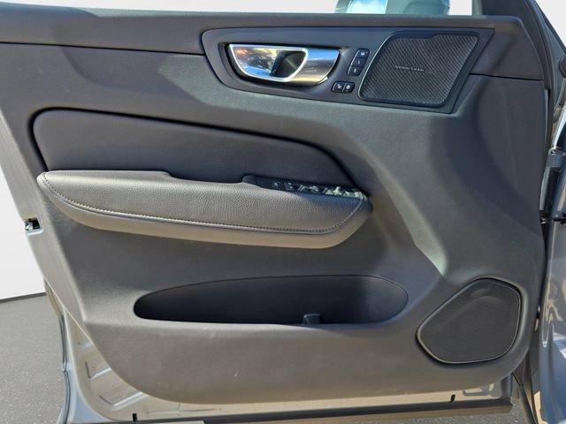Used 2022 Volvo XC60 T8 Inscription Expression w/ Advanced Package AWD/4WD image 30