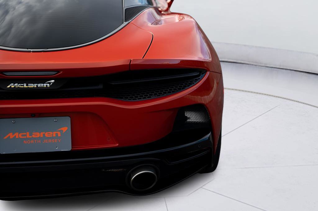 Used 2023 McLaren GT RWD image 27