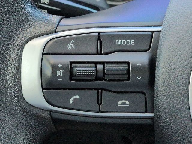 Used 2022 Kia K5 LX FWD image 25