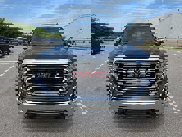 Used 2021 GMC Sierra 1500 SLT AWD/4WD image 8