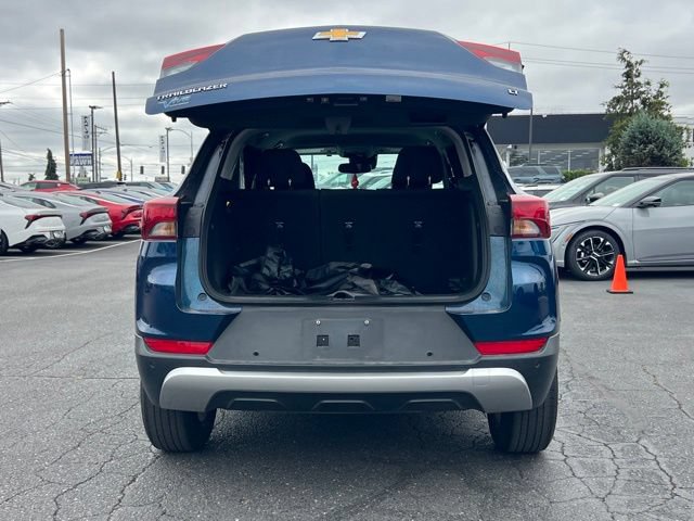 Used 2021 Chevrolet TrailBlazer LT w/ Convenience Package FWD image 11