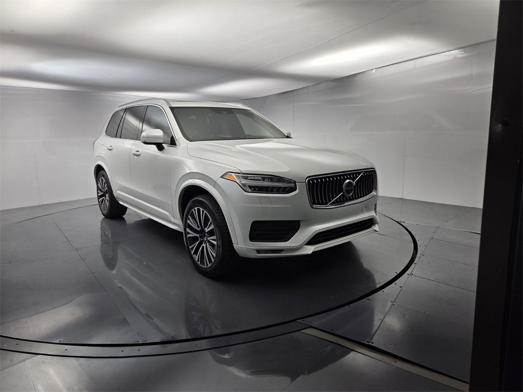 Used 2022 Volvo XC90 T5 Momentum w/ Advanced Package image 3