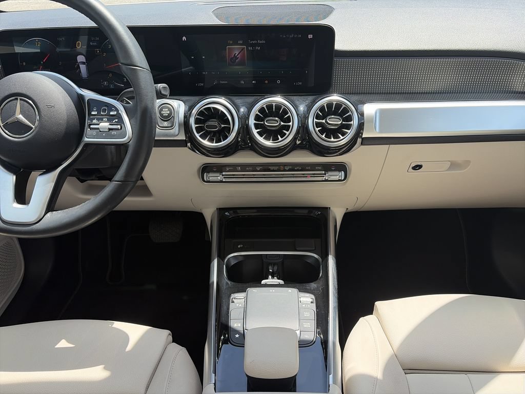 Used 2022 Mercedes-Benz GLB 250 image 12