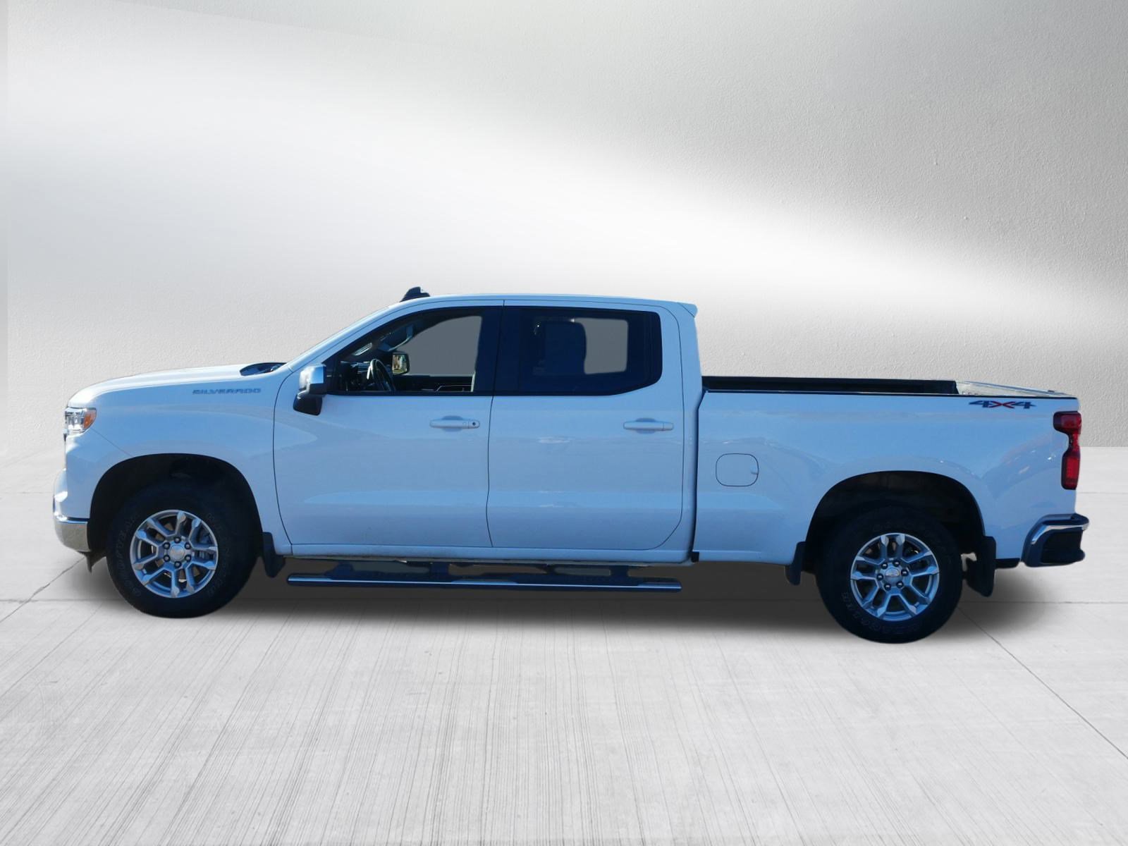 Used 2024 Chevrolet Silverado 1500 LT w/ Protection Package image 4