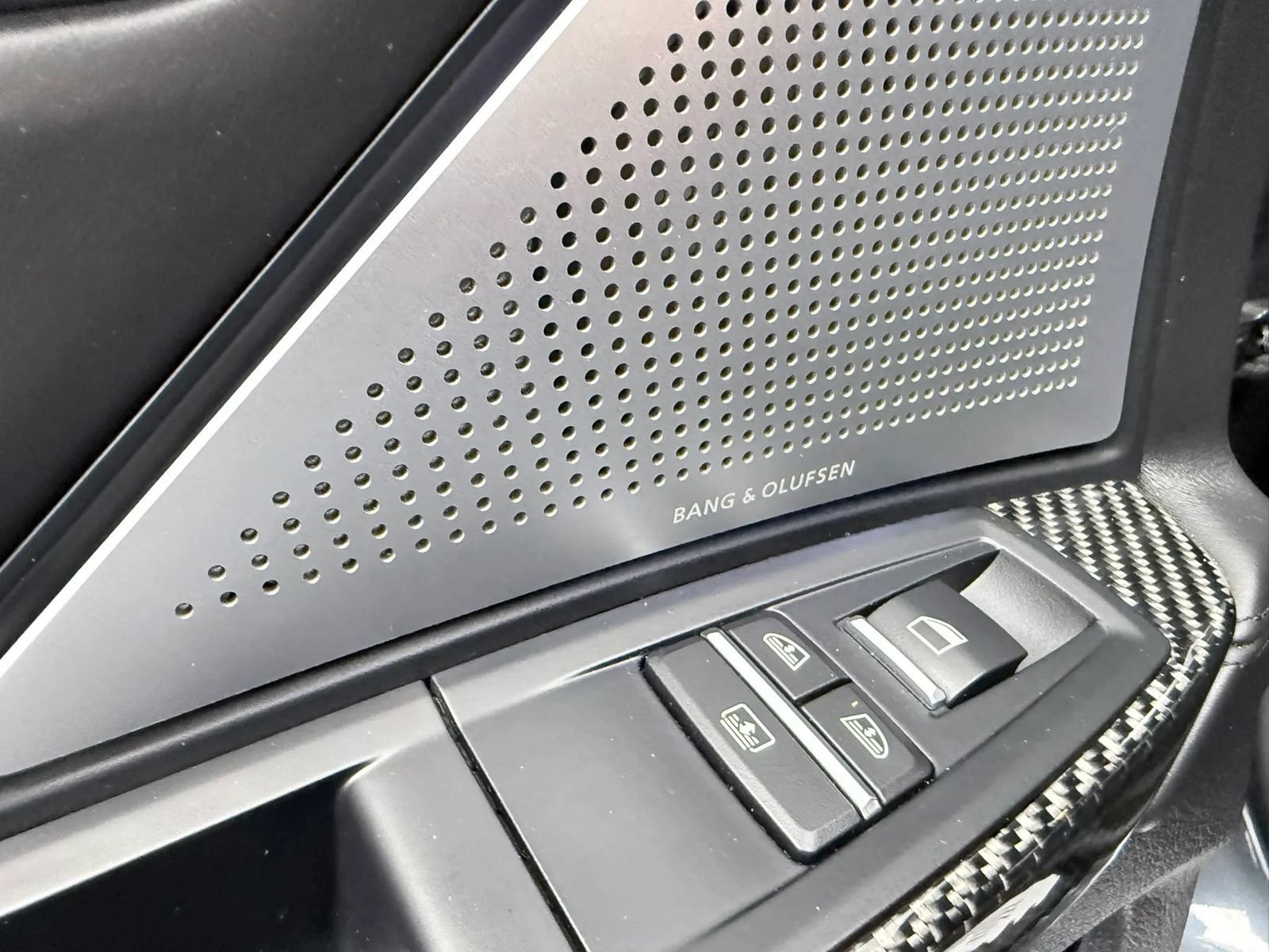 Used 2015 BMW M6 Gran Coupe RWD image 31