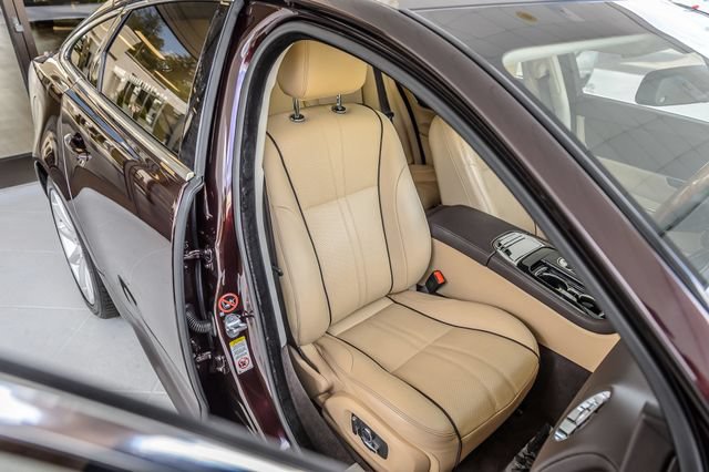 Used 2016 Jaguar XJ R-Sport RWD image 25