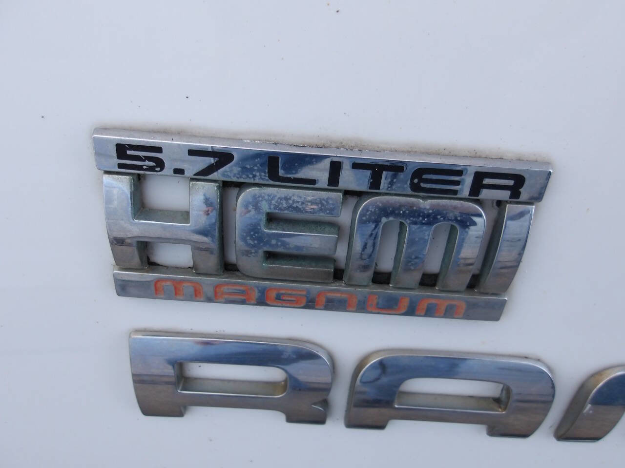 Used 2004 Dodge Ram 1500 Truck ST w/ Trailer Tow Group image 37