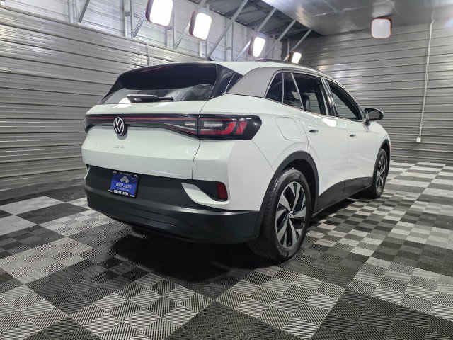 Used 2023 Volkswagen ID.4 2WD image 5