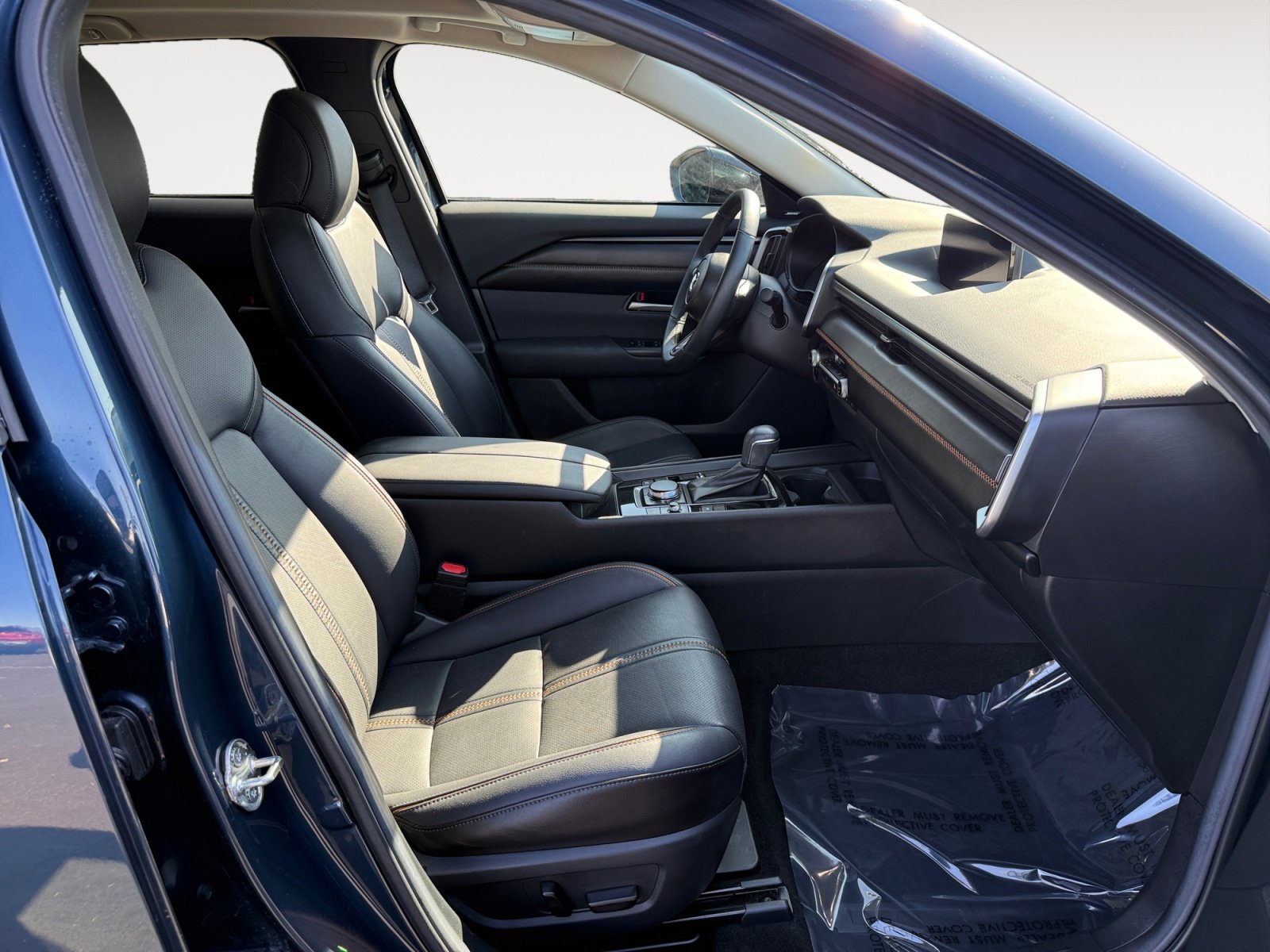 Used 2025 MAZDA CX-50 AWD 2.5 Hybrid w/ Premium Pkg image 19