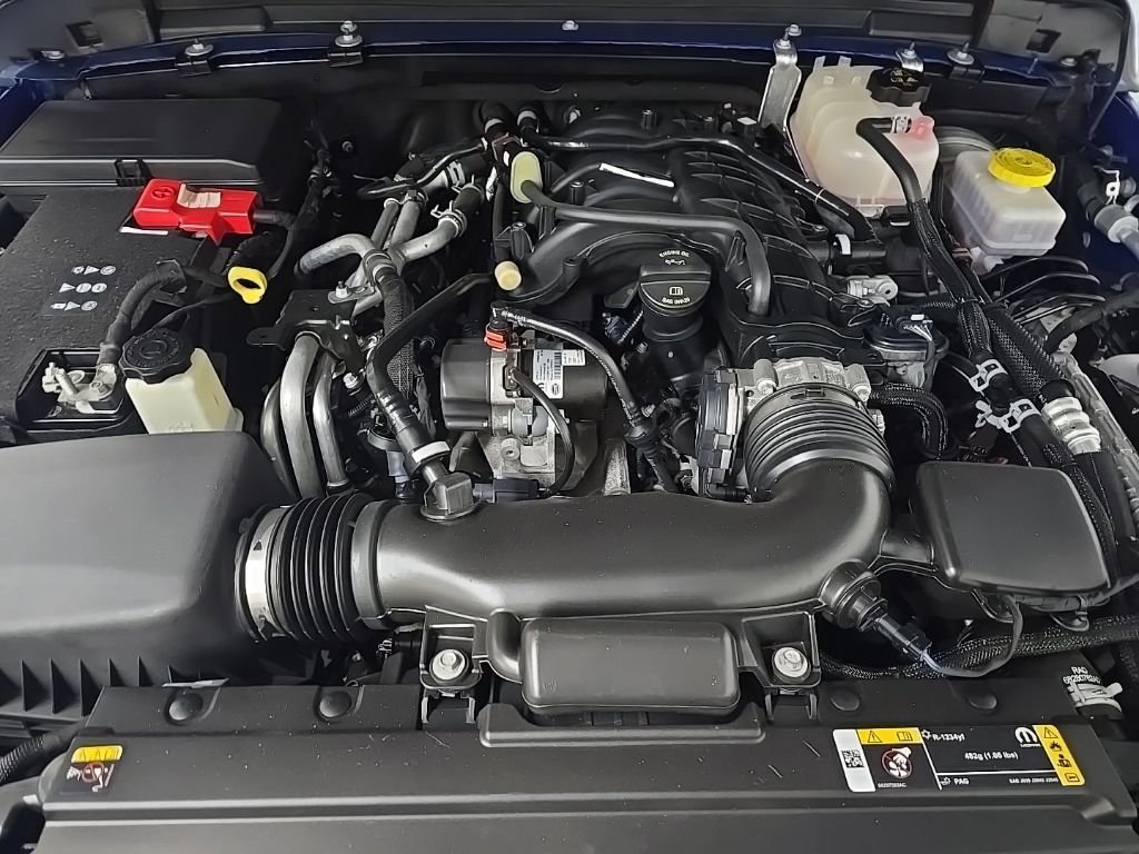 Used 2023 Jeep Wrangler Altitude image 12