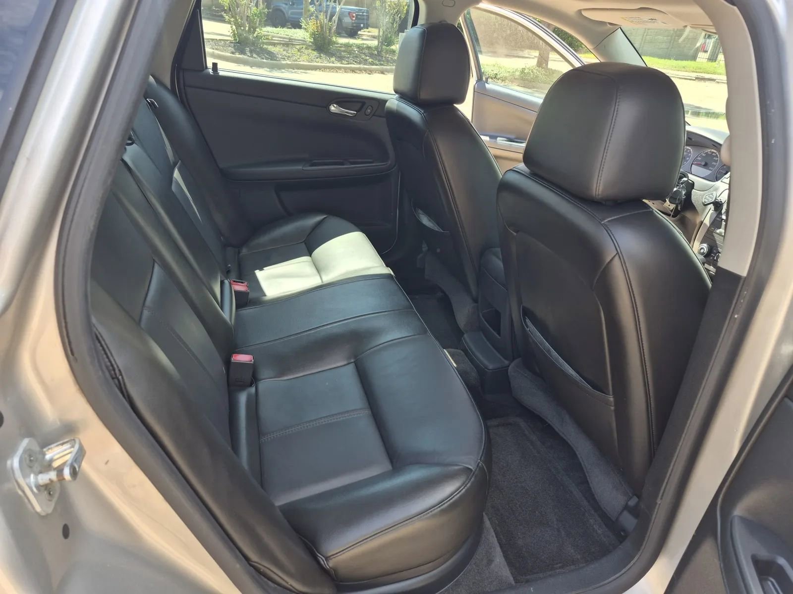 Used 2007 Chevrolet Impala SS w/ Convenience Package FWD image 23