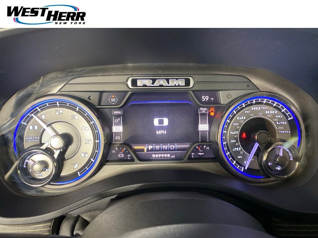Used 2019 RAM 1500 Limited AWD/4WD image 2