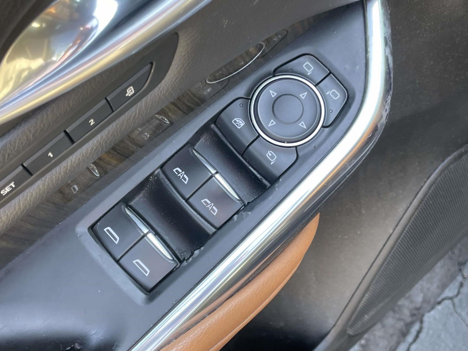 Used 2019 Cadillac XT4 Sport FWD image 18