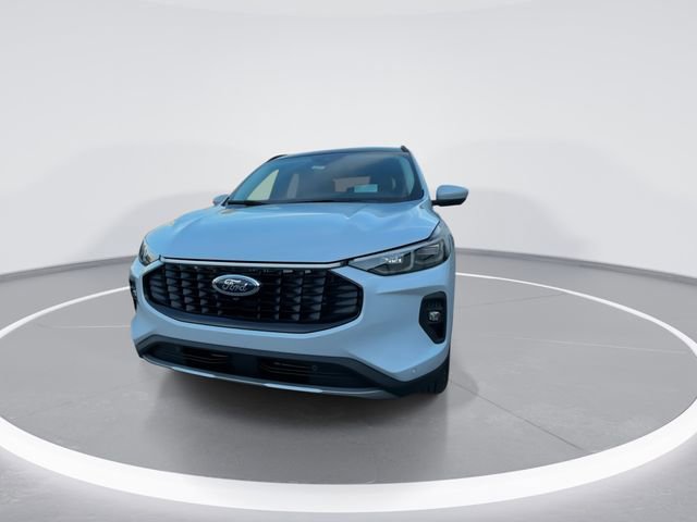 New 2026 Ford Escape SE w/ PHEV Premium Package FWD image 3