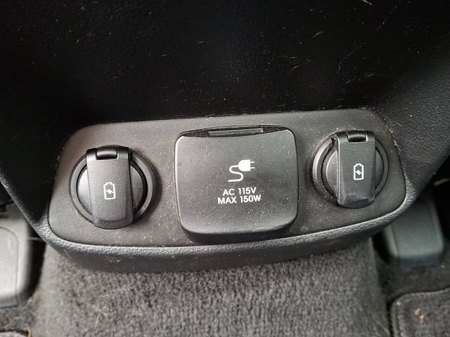 Used 2019 Hyundai Santa Fe AWD image 15