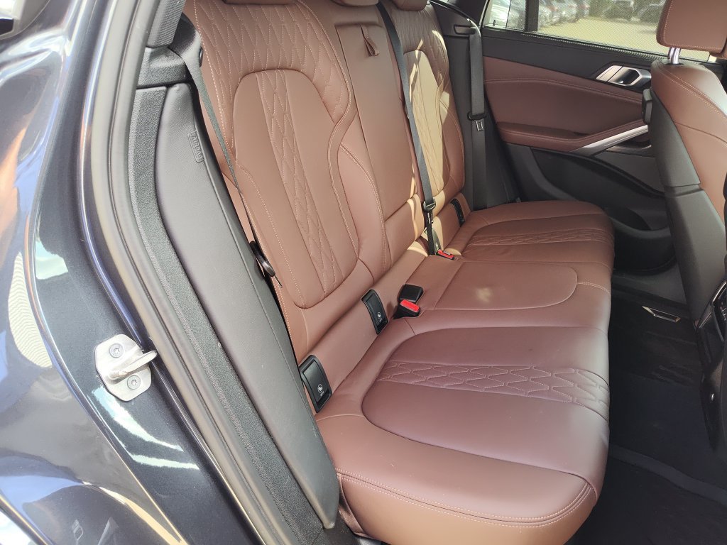 Used 2021 BMW X6 M50i w/ Premium Package AWD/4WD image 35