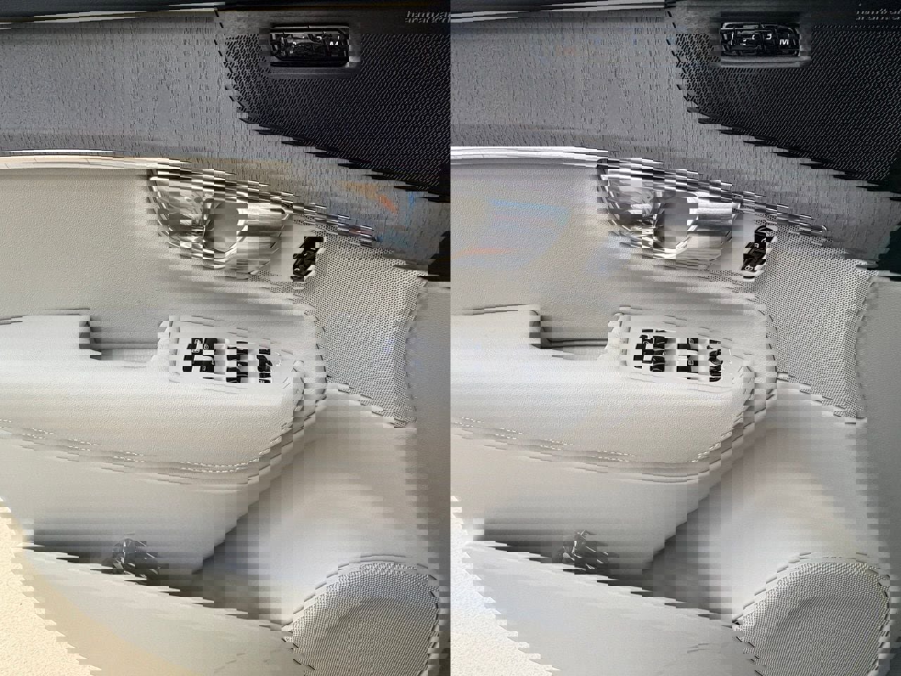 New 2026 Volvo XC90 B6 Ultra w/ Protection Package image 14