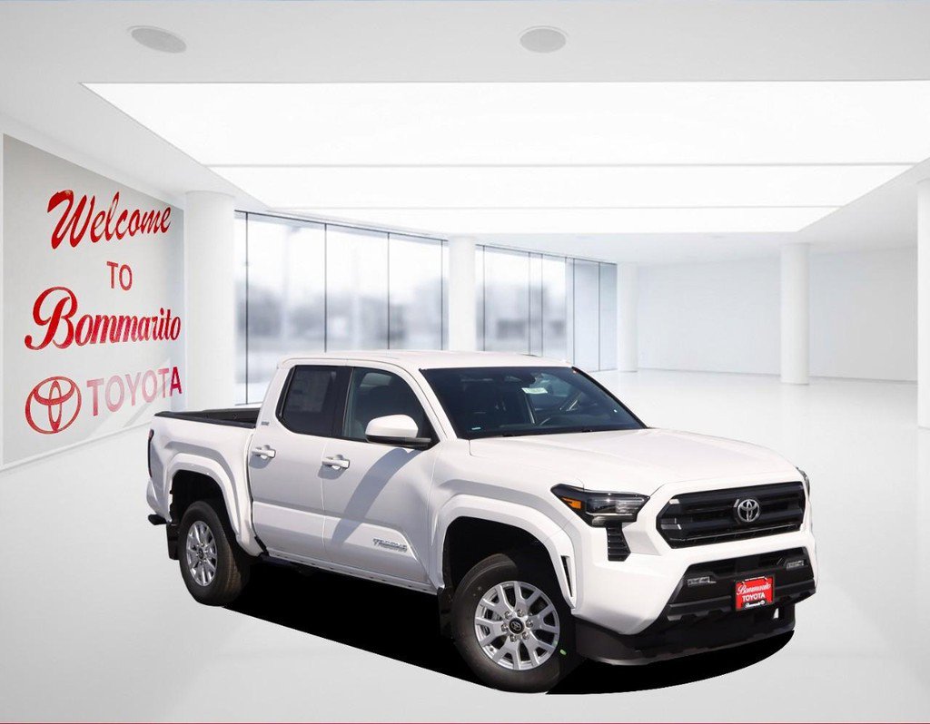 New 2026 Toyota Tacoma SR5 image 2
