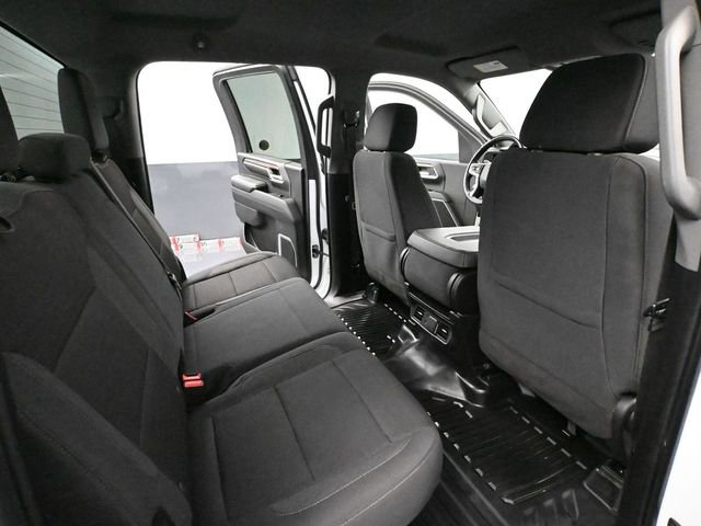 Used 2024 Chevrolet Silverado 3500 LT image 45